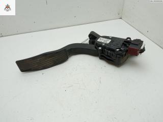 педаль Fiat Croma 2 поколение 2006, 2.2 л., бензин, МКПП, серый, хетчбэк 5 дв., 51733558