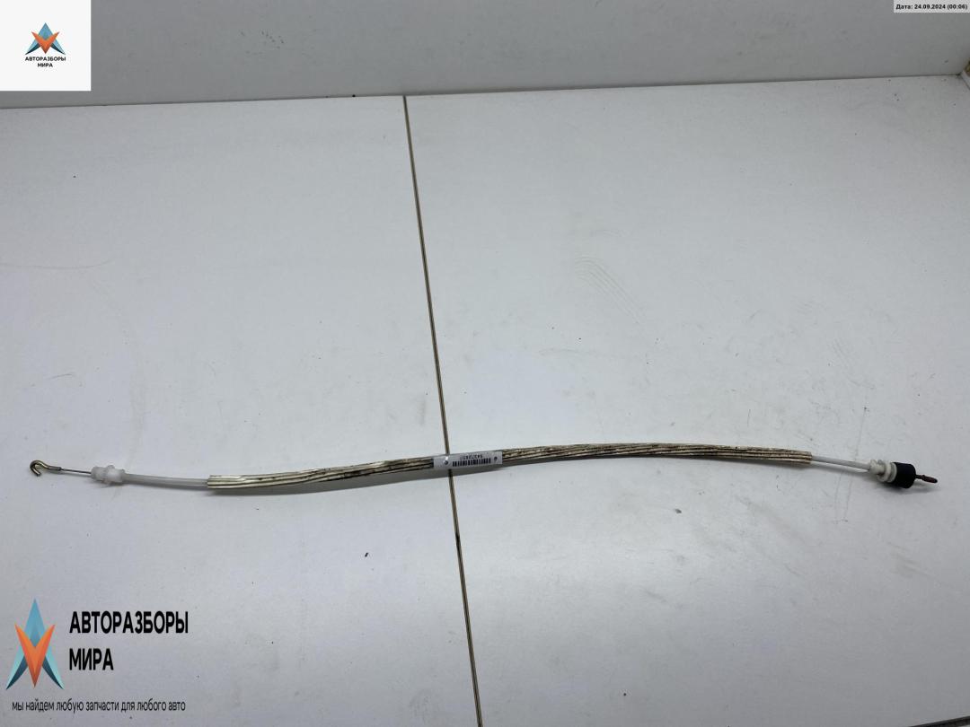 трос двери Audi A4 B5 1997, 2.4 л., бензин, МКПП, синий, универсал - фото №1