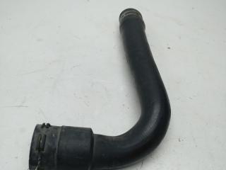 патрубок радиатора Volkswagen Passat B5 1998, 1.8 л., бензин, 8D0121101K