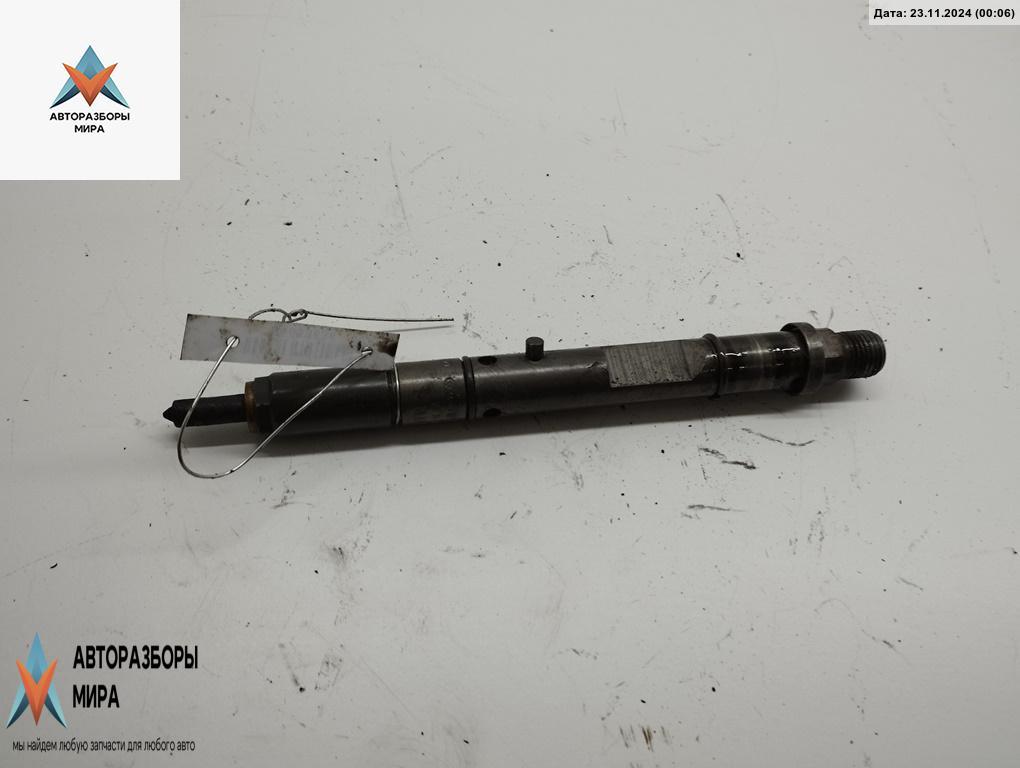 форсунка Audi A6 4B/C5 2000, 2.5 л., дизель, АКПП, чёрный, универсал, 059130201B - фото №1