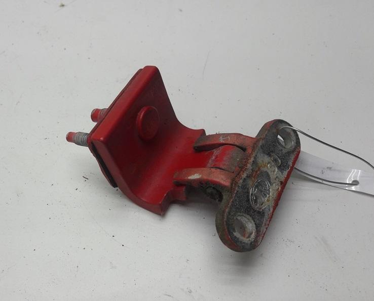 петля крышки багажника Volkswagen Passat B5 1997, красный, универсал