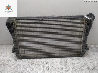 радиатор интеркулера Volkswagen Golf 5 поколение 2007, 1.9 л., дизель, МКПП, чёрный, хетчбэк 5 дв., 1K0145803L