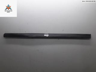 молдинг двери передней правой Volkswagen Golf 3 поколение 1995, 1.6 л., бензин, МКПП, серый, хетчбэк 5 дв.
