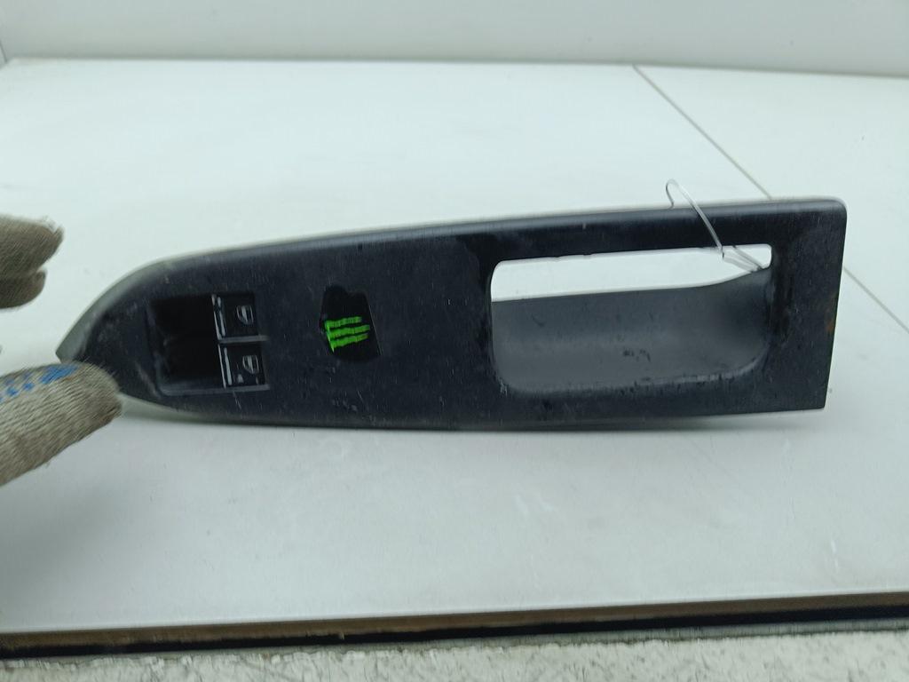 блок управления стеклоподъемниками Volkswagen Touran 1 поколение 2005, 1.9 л., дизель, МКПП, чёрный, минивэн - фото №1