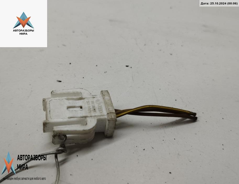 разъем (фишка) проводки Audi A4 B6 2003, 2.5 л., дизель, АКПП, серый, универсал, 893971632 - фото №1