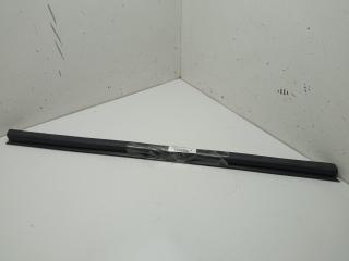 молдинг двери задней левой Volvo S40 / V50 2007, 1.6 л., дизель, МКПП, чёрный, седан