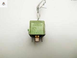 реле (прочие) BMW 5 серия E39 1998, 2.0 л., бензин, МКПП, чёрный, седан, 8373700