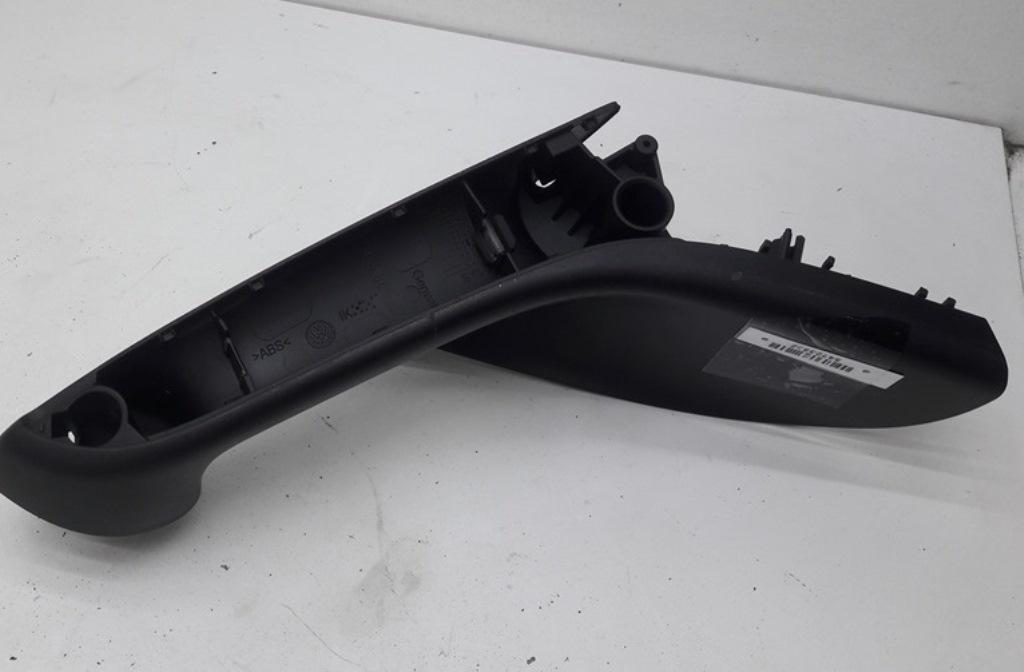 ручка внутренняя задняя левая Volkswagen Passat B6 2007, 1.9 л., дизель, МКПП, чёрный, универсал, 3C4868187A