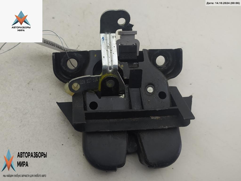 замок багажника Audi A4 B5 1997, универсал - фото №1