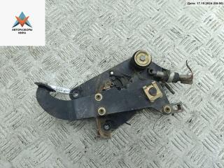 педаль тормоза Mercedes-Benz Vito-1 W638 1999, 2.2 л., дизель, МКПП, красный, микроавтобус