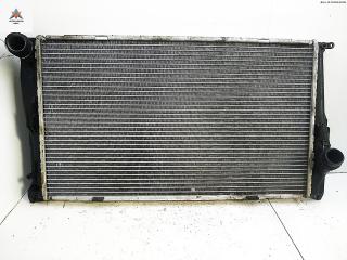 радиатор охлаждения BMW 1 серия E81/E82/E87/E88 2005, 2.0 л., дизель, МКПП, чёрный, хетчбэк 5 дв.