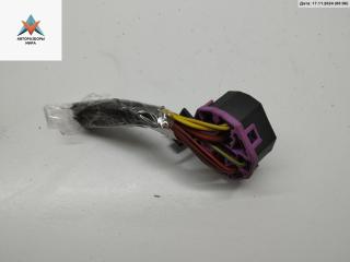 разъем (фишка) проводки Audi A4 B5 [рестайлинг] 2001, 1.8 л., бензин, МКПП, серый, универсал, 4D0971975