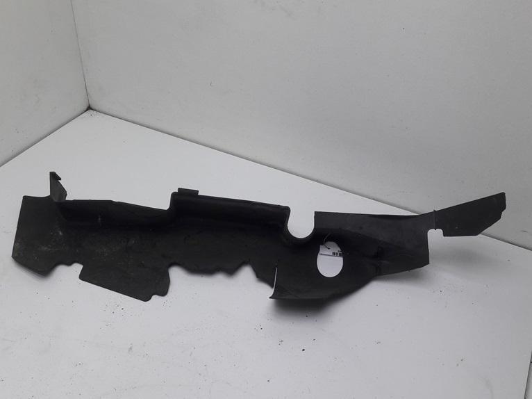 воздуховод Volkswagen Passat B5+ (GP) 2003, 2.0 л., бензин, МКПП, чёрный, универсал, 058121284