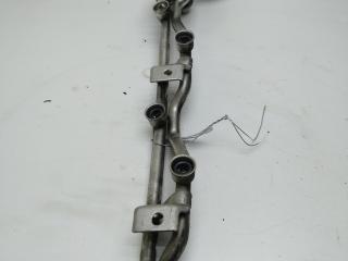 топливная рампа Volkswagen Passat B5 [рестайлинг] 2001, 2.3 л., бензин, МКПП, красный, универсал, 066133315D