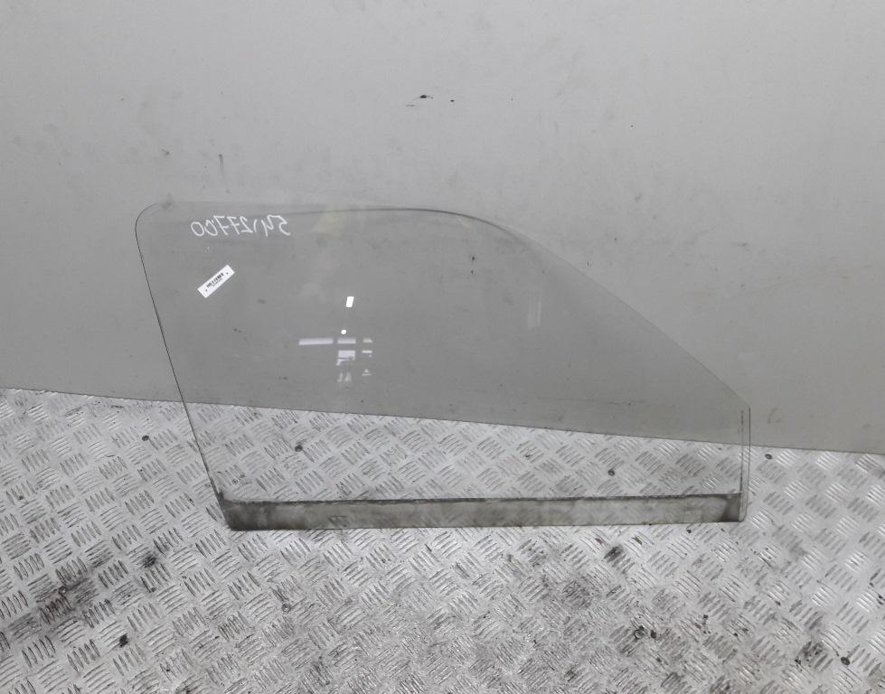 стекло двери передней правой Volkswagen Golf 3 поколение 1996, 1.4 л., бензин, МКПП, белый, хетчбэк 5 дв., AS2 - фото №1
