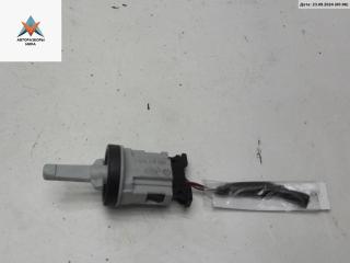 датчик температуры Volkswagen Jetta 5 поколение 2005, 2.5 л., бензин, АКПП, синий, седан, 1K0907543A