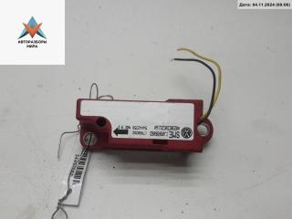 датчик AirBag Volkswagen Golf 4 поколение 1998, 1.6 л., бензин, МКПП, чёрный, хетчбэк 5 дв., 1J0909606D