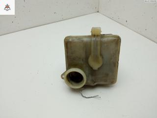 бачок тормозной жидкости Volvo V70 2 поколение 2001, 2.4 л., бензин, МКПП, синий, универсал, 9485183