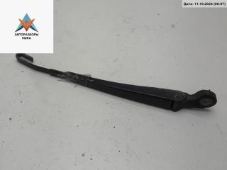 Щеткодержатель (поводок стеклоочистителя) задний Volkswagen Passat B5 1998, 1.6 л., бензин, МКПП, красный, универсал