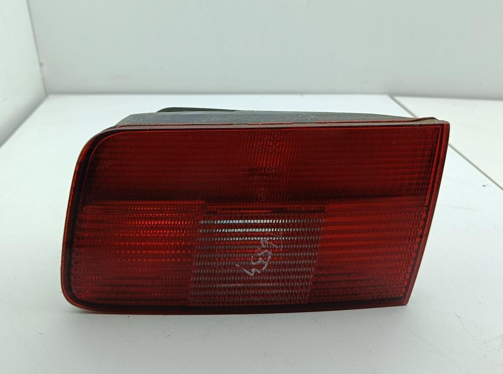фонарь крышки багажника правый BMW 5 E39 1999, 2.5 л., бензин, АКПП, серый, универсал, 8361074