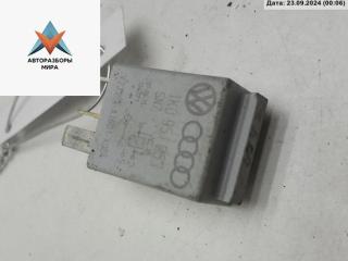 реле (прочие) Volkswagen Passat B6 2006, 1.9 л., дизель, МКПП, синий, универсал, 449