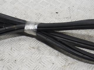 уплотнитель двери Audi A6 4F/C6 2004, 3.0 л., дизель, АКПП, чёрный, седан