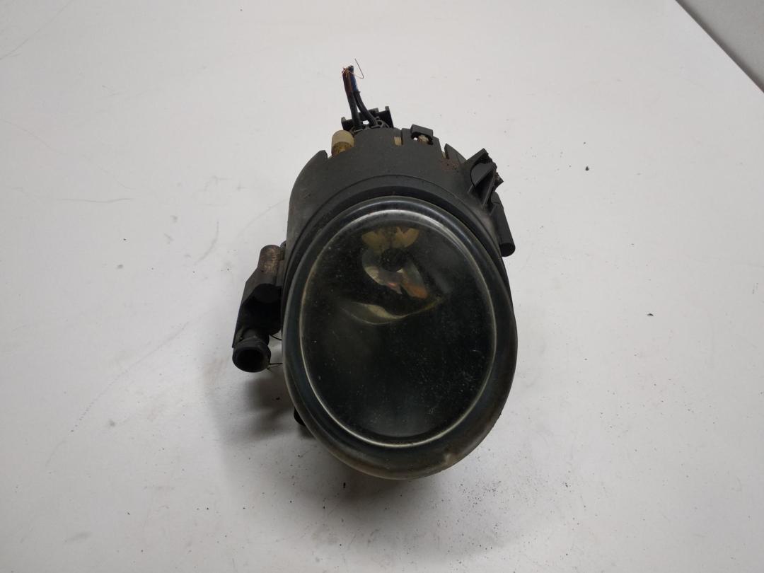 фара противотуманная правая Audi A4 B6 2005, 2.5 л., дизель, АКПП, чёрный, кабриолет, 8H0941700A