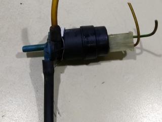 насос (моторчик) омывателя стекла Volkswagen Passat B3 1990, зелёный, универсал, 1H6955651