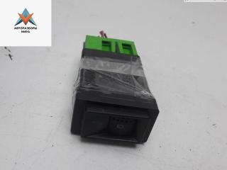 кнопка обогрева сидений Skoda Superb 1 поколение [рестайлинг] 2008, 2.0 л., дизель, МКПП, серый, седан, 3U0983563