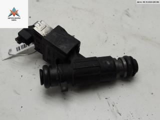 форсунка Volkswagen Golf 3 поколение 1996, 1.4 л., бензин, МКПП, красный, хетчбэк 5 дв., 030906031E