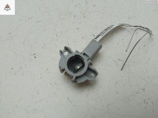 Патрон лампы фонаря Alfa Romeo 147 1 поколение 2002, 1.6 л., бензин, МКПП, зелёный, хетчбэк 3 дв.