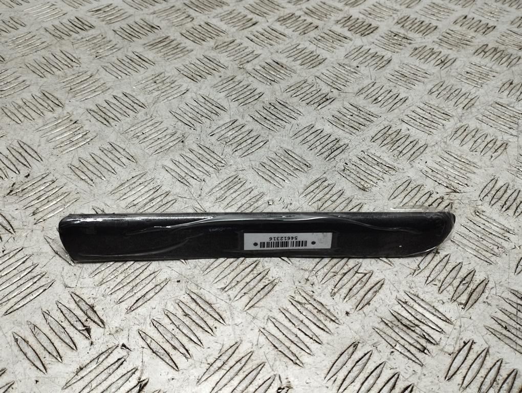 молдинг крыла BMW 3 E46 2004, 2.0 л., бензин, МКПП, серый, седан, 8208448