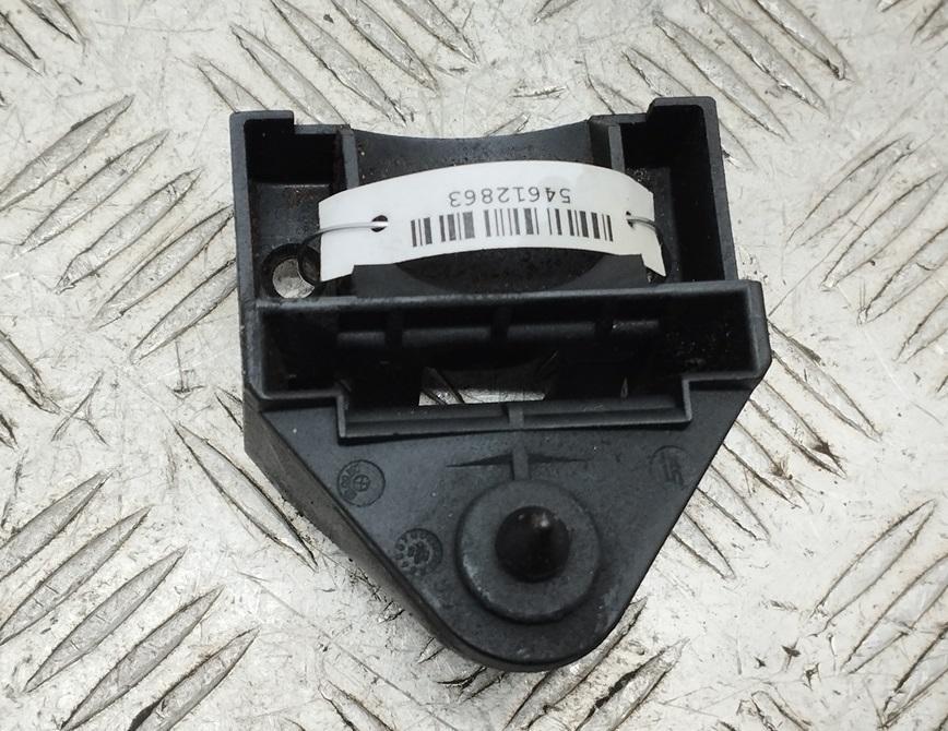 кронштейн радиатора BMW 3 E36 1998, 1.8 л., бензин, МКПП, чёрный, универсал, 1723337