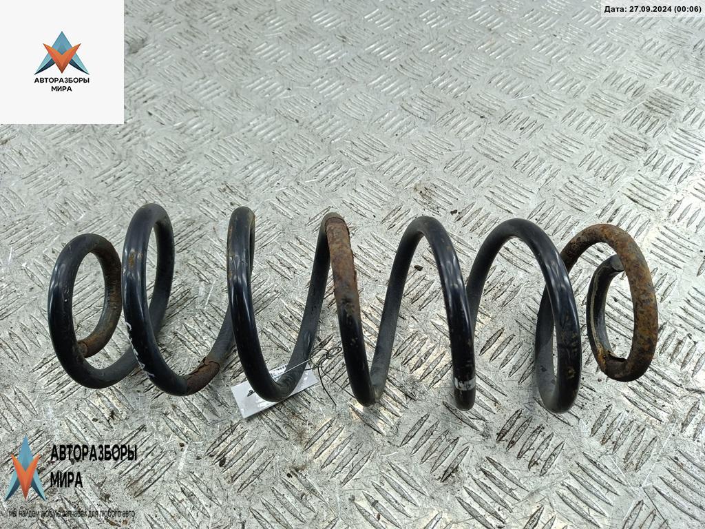 пружина задняя Volkswagen Golf 5 поколение 2005, 1.6 л., бензин, МКПП, серый, хетчбэк 3 дв. - фото №1