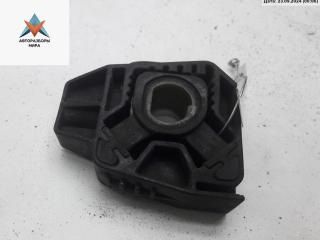 кронштейн (крепление) Volkswagen Golf 4 поколение 2000, 1.4 л., бензин, МКПП, синий, хетчбэк 5 дв., 1J0806155