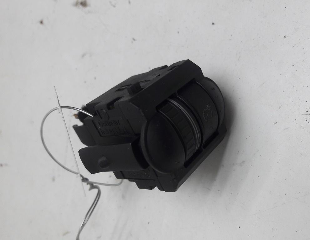 корректор фар Volkswagen Jetta 2005, 2.5 л., бензин, АКПП, синий, седан, 1K0941334