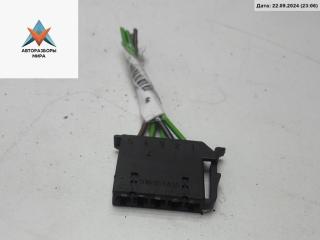 разъем (фишка) проводки Volkswagen Golf 3 поколение 1994, 1.8 л., бензин, МКПП, красный, хетчбэк 5 дв., 1H0953635