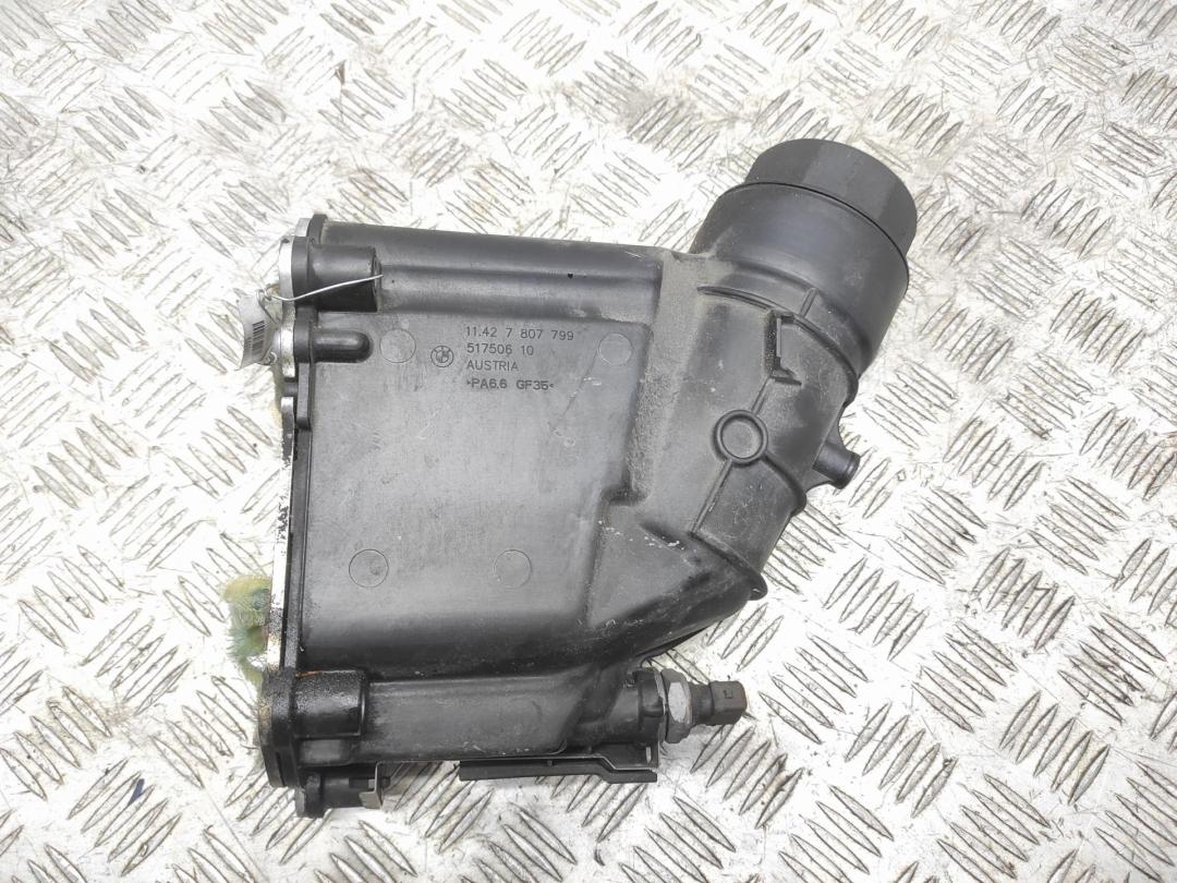 корпус масляного фильтра BMW 3 E90/E91/E92/E93 2009, 2.0 л., дизель, АКПП, седан, 7807799