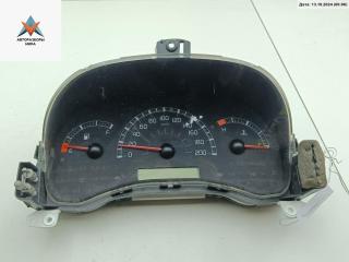 приборная панель Fiat Panda 1 поколение [рестайлинг] 2002, 1.1 л., бензин, МКПП, чёрный, хетчбэк 5 дв.