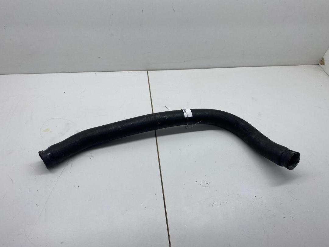 патрубок радиатора Audi 80 B3 1990, 1.6 л., бензин, 855121101C