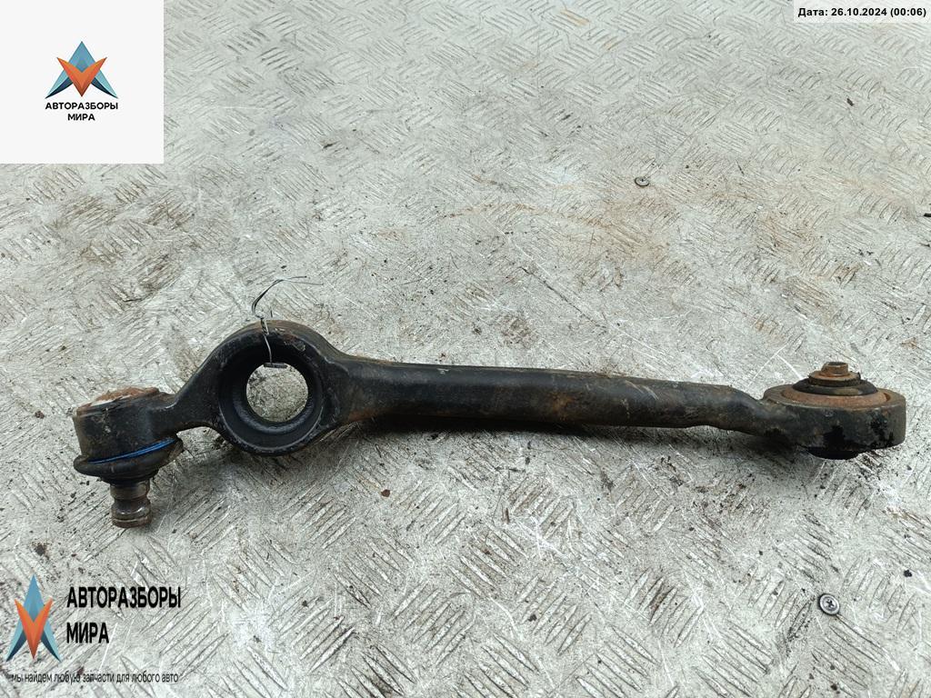 рычаг передний правый Audi A6 4A/C4 1995, 1.8 л., бензин, МКПП, серый, универсал - фото №1