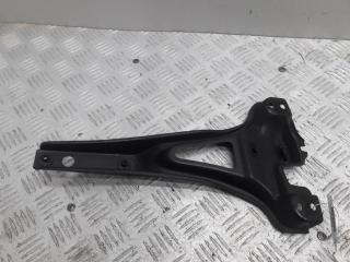 кронштейн (крепление) Volkswagen Golf 4 поколение 1998, 1.6 л., бензин, МКПП, чёрный, хетчбэк 5 дв., 1J0805569B