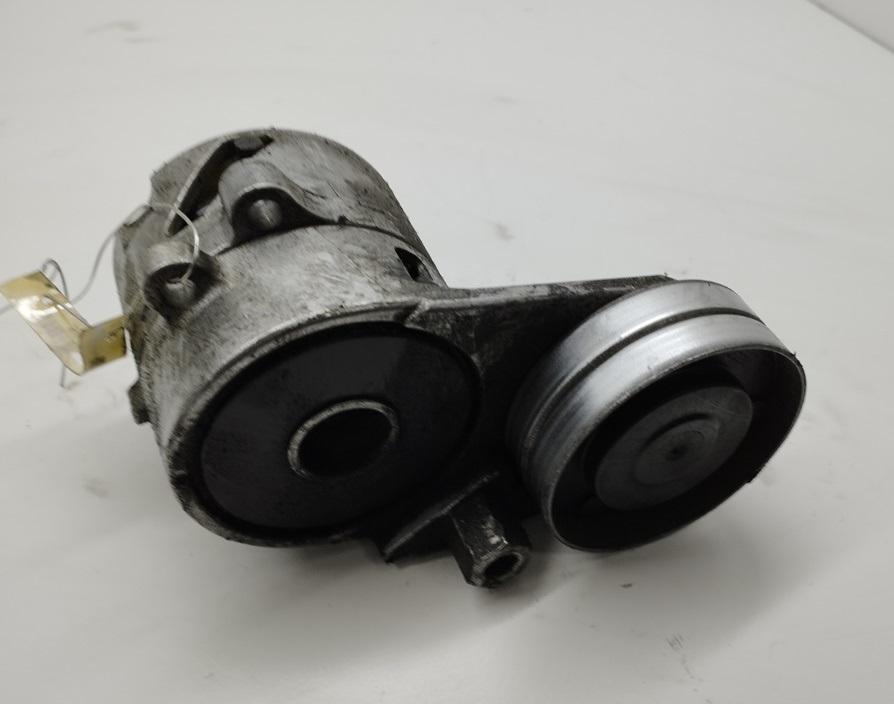 механизм натяжения ремня, цепи Audi A6 4B/C5 1998, 2.4 л., бензин, МКПП, синий, универсал, 950440 - фото №1