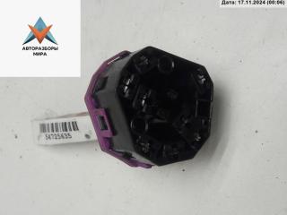 разъем (фишка) проводки Volkswagen Bora 1 поколение 1998, 1.6 л., бензин, МКПП, зелёный, седан, 4A0971975