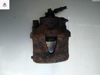 суппорт передний левый Audi A3 8L 1998, 1.6 л., бензин, МКПП, чёрный, хетчбэк 3 дв.