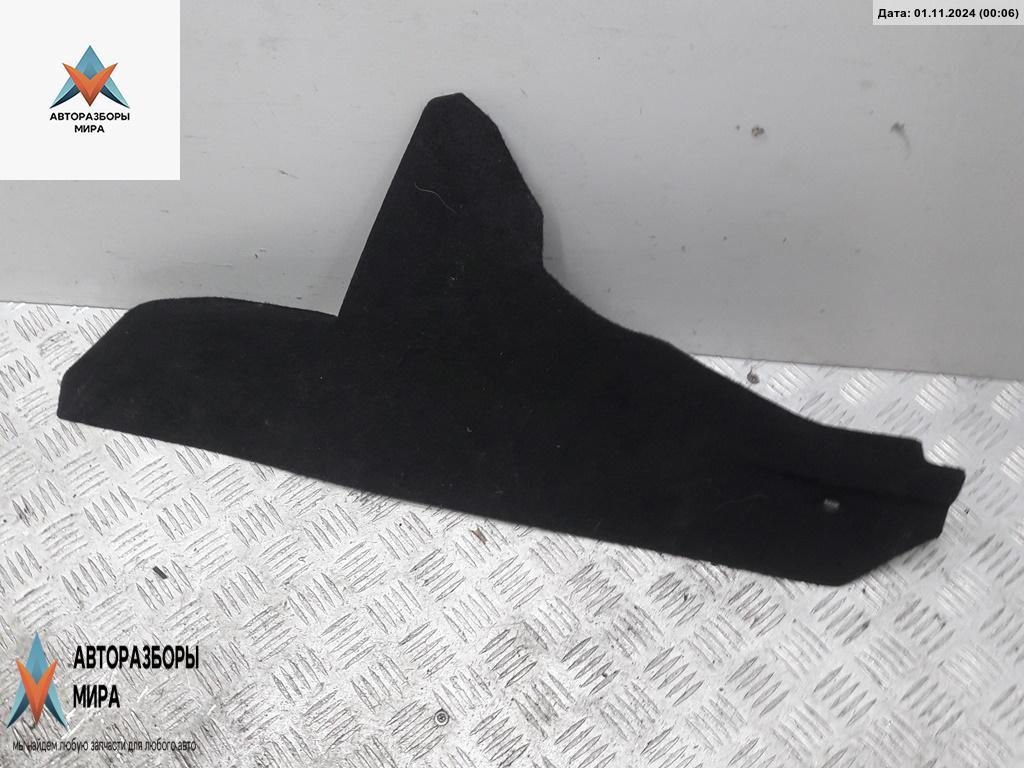 накладка на торпедо (консоль) Skoda Octavia mk2 (A5 1Z) 2007, 1.6 л., бензин, МКПП, красный, универсал, 1Z1863046 - фото №1