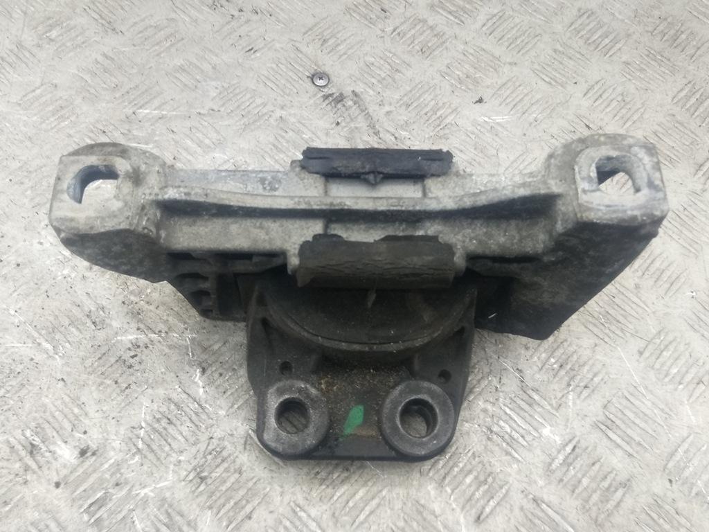 подушка крепления двигателя Volvo S40 / V50 2007, 2.0 л., дизель, МКПП, серый, универсал