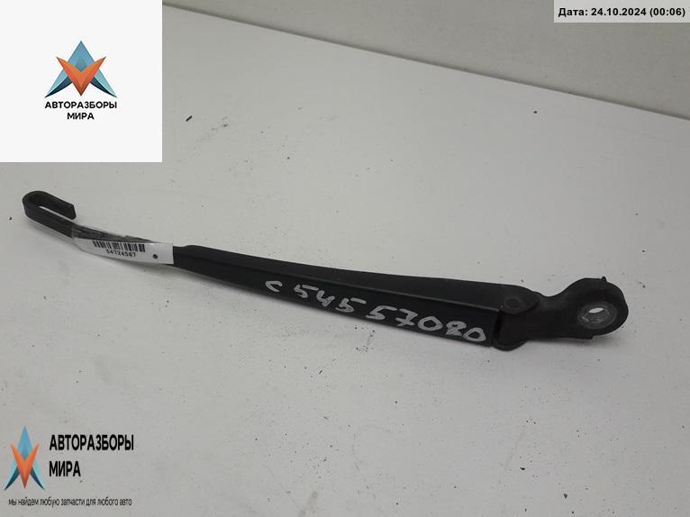 Щеткодержатель (поводок стеклоочистителя) задний Volkswagen Passat B5 1999, 1.9 л., дизель, МКПП, чёрный, универсал - фото №1