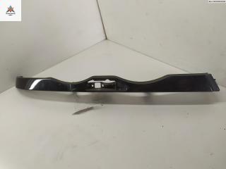 ресничка (ус) правой фары BMW 3 серия E46 [рестайлинг] 2001, 2.2 л., бензин, МКПП, чёрный, универсал, 8227644