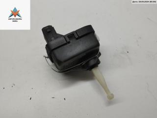 корректор фар Audi A4 B5 1997, 1.6 л., бензин, МКПП, чёрный, седан, 4D0941295